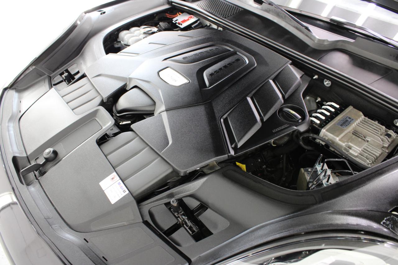 Porsche Cayenne AWD 2019