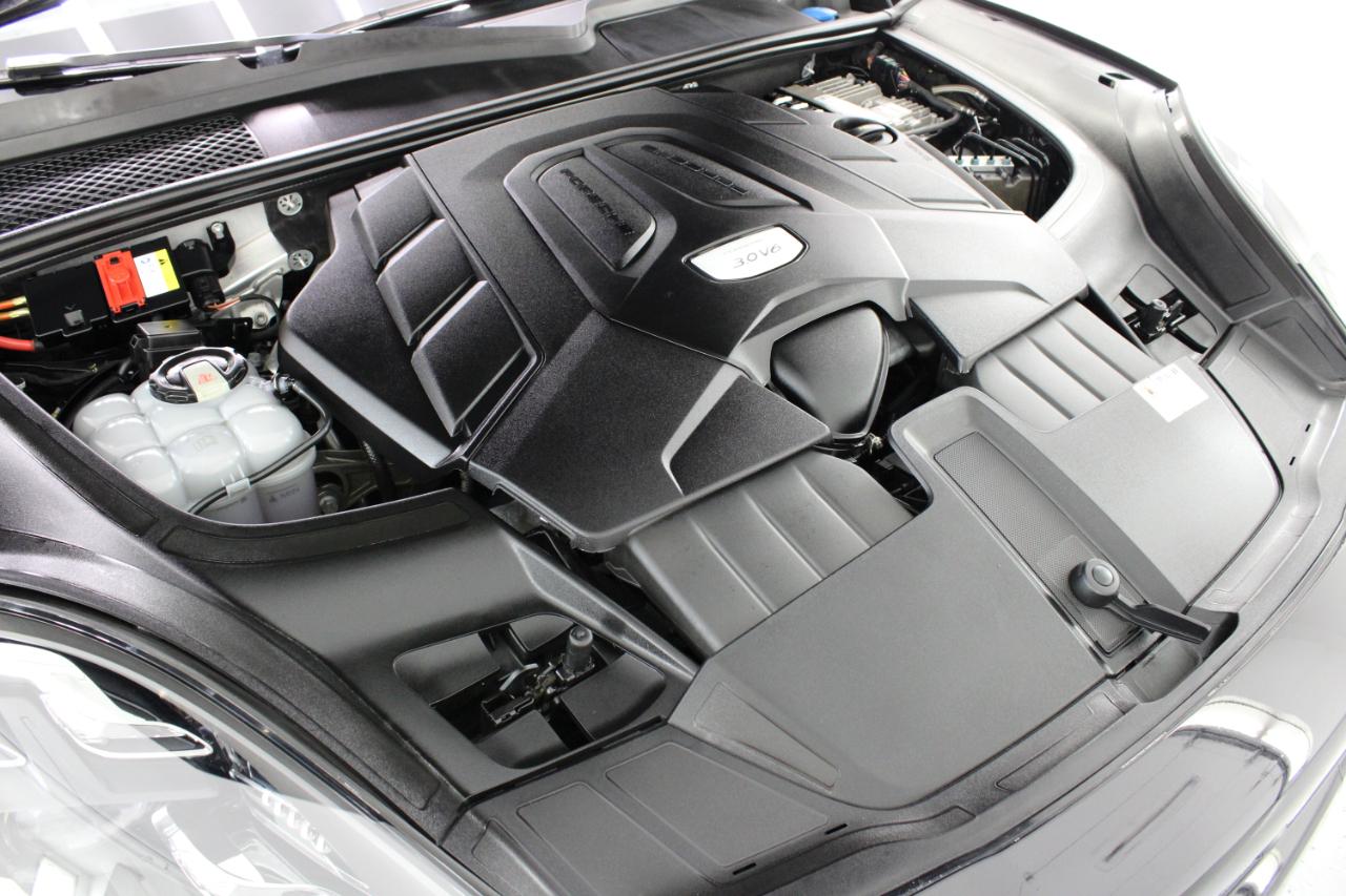 Porsche Cayenne AWD 2019