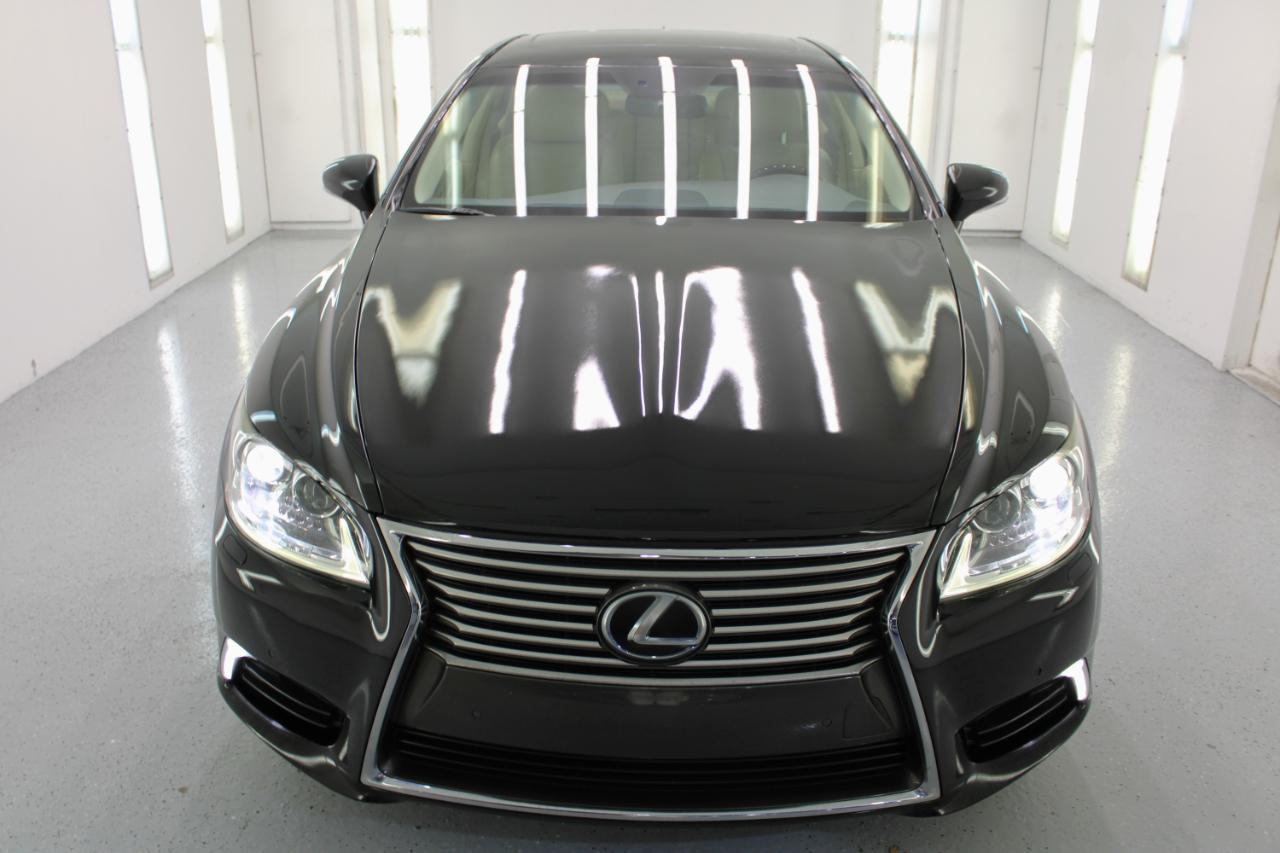 Lexus LS 460 4dr Sdn 2017