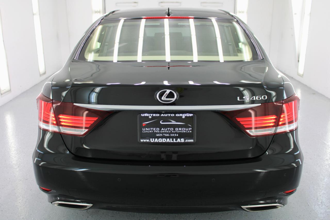 Lexus LS 460 4dr Sdn 2017