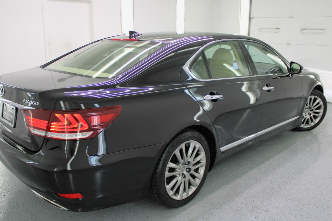 Lexus LS 460 4dr Sdn 2017