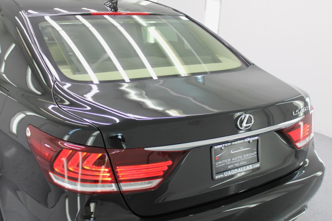 Lexus LS 460 4dr Sdn 2017