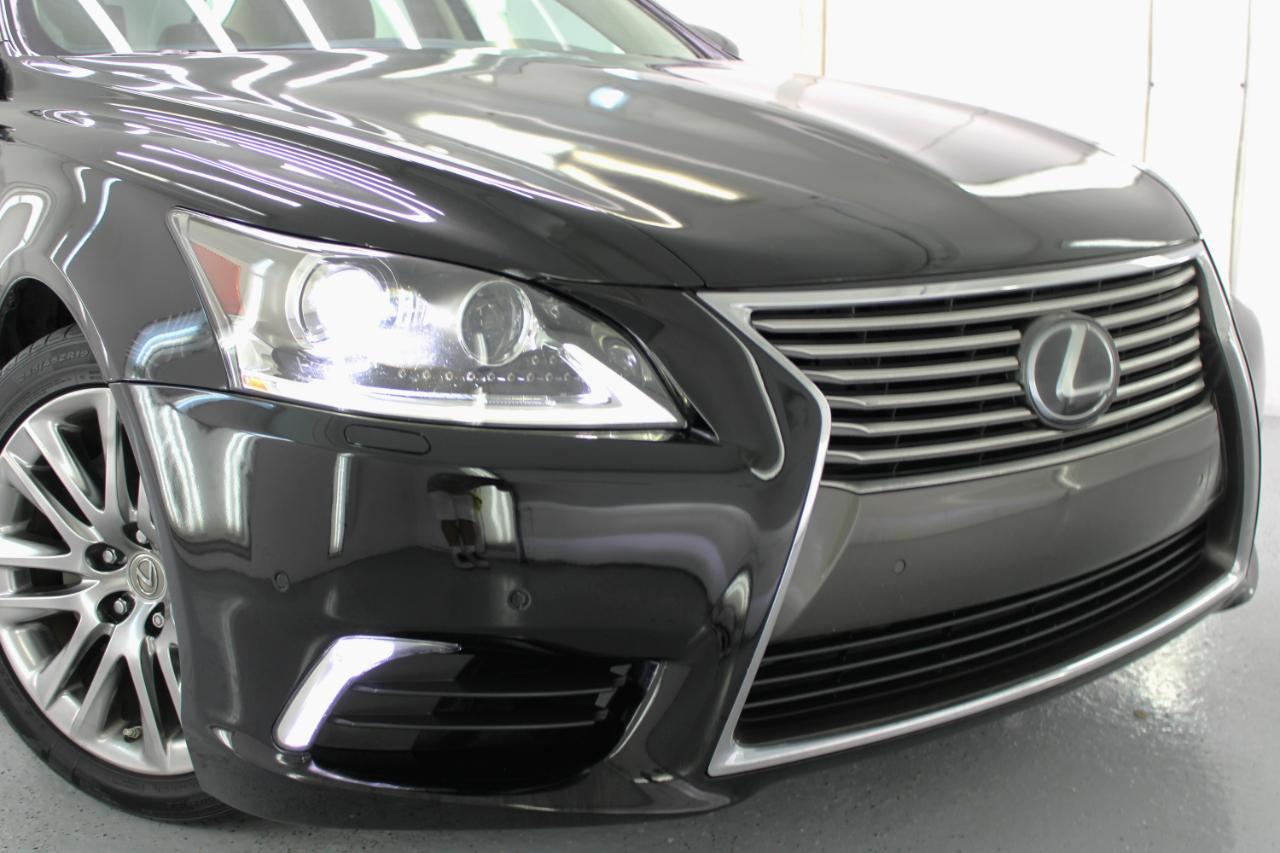 Lexus LS 460 4dr Sdn 2017