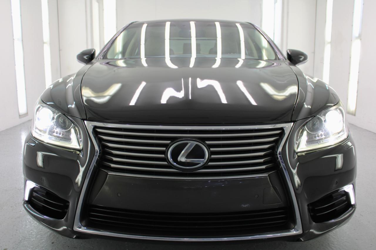 Lexus LS 460 4dr Sdn 2017