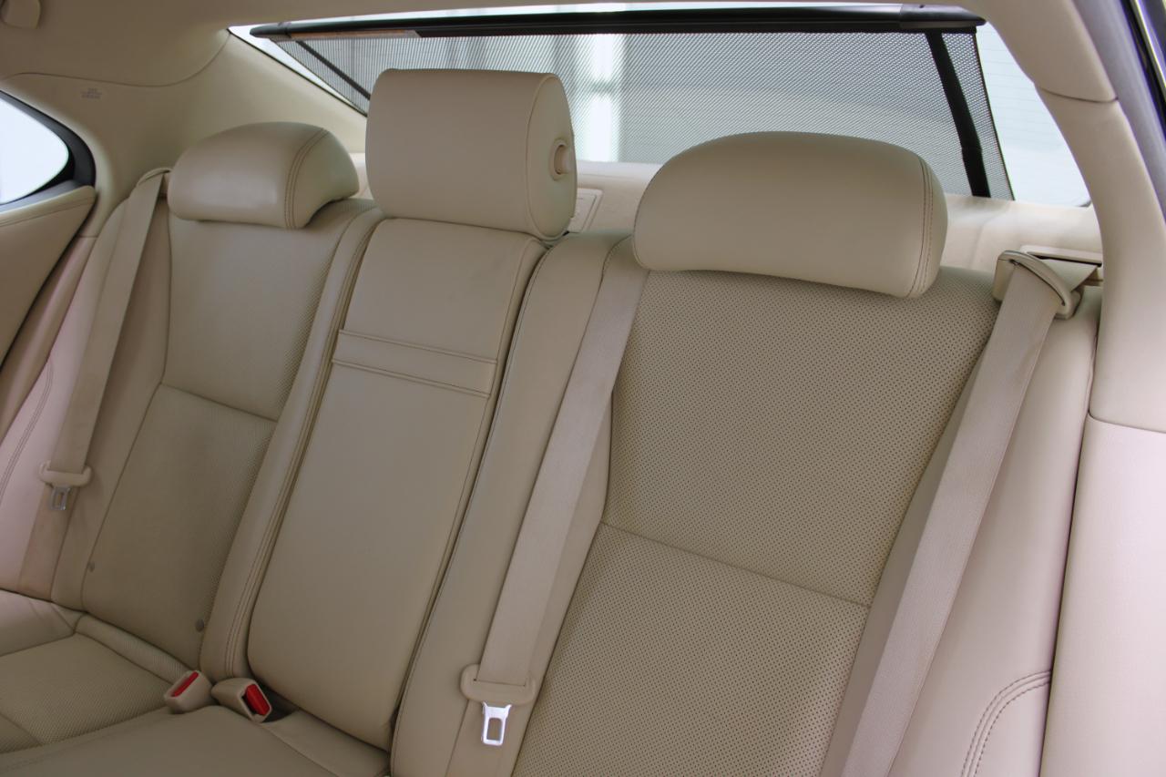 Lexus LS 460 4dr Sdn 2017