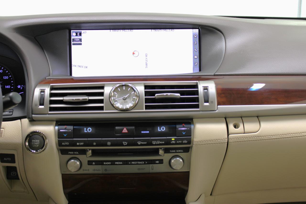 Lexus LS 460 4dr Sdn 2017
