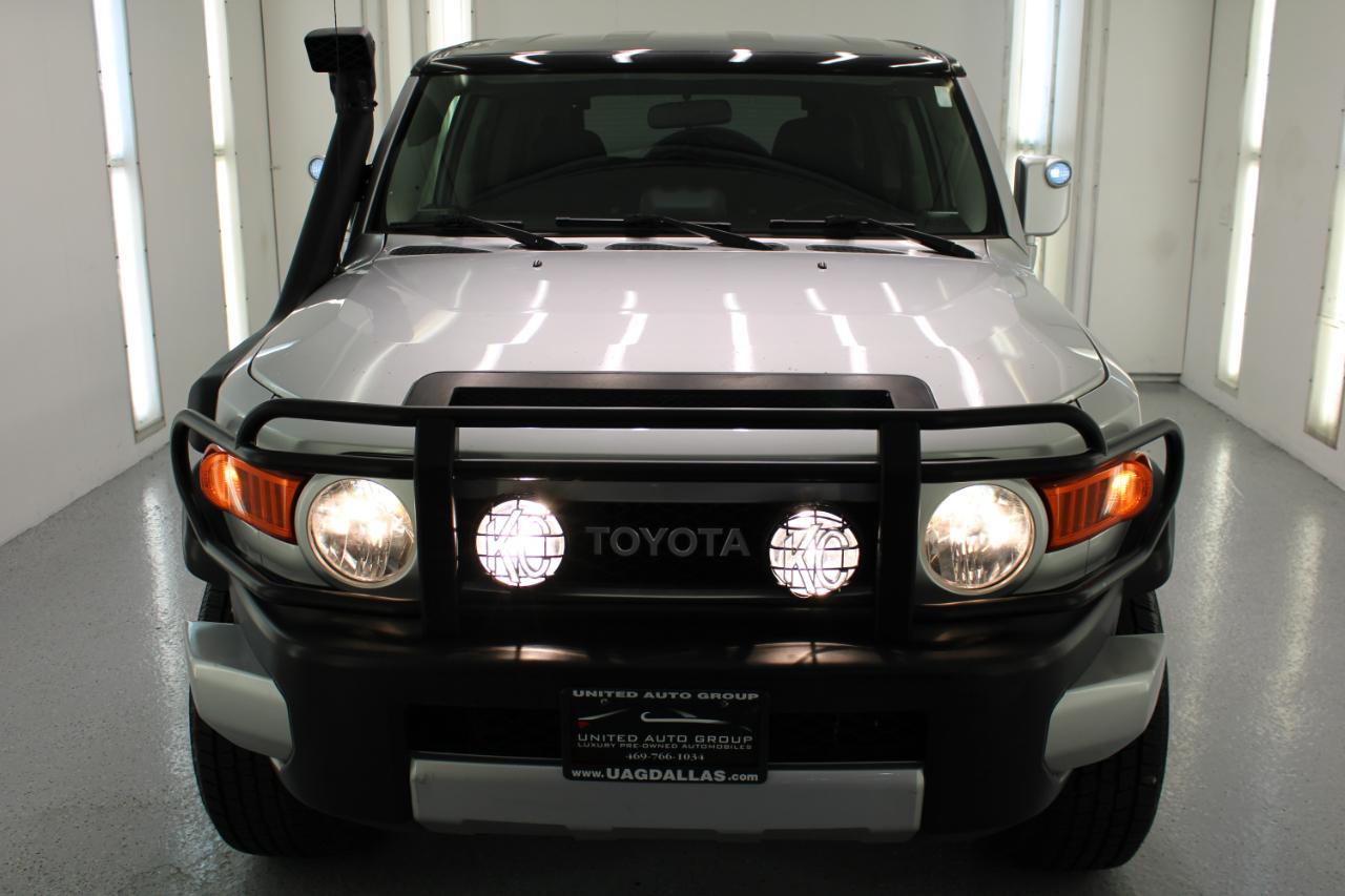 Toyota FJ Cruiser RWD 4dr Auto (Natl) 2008