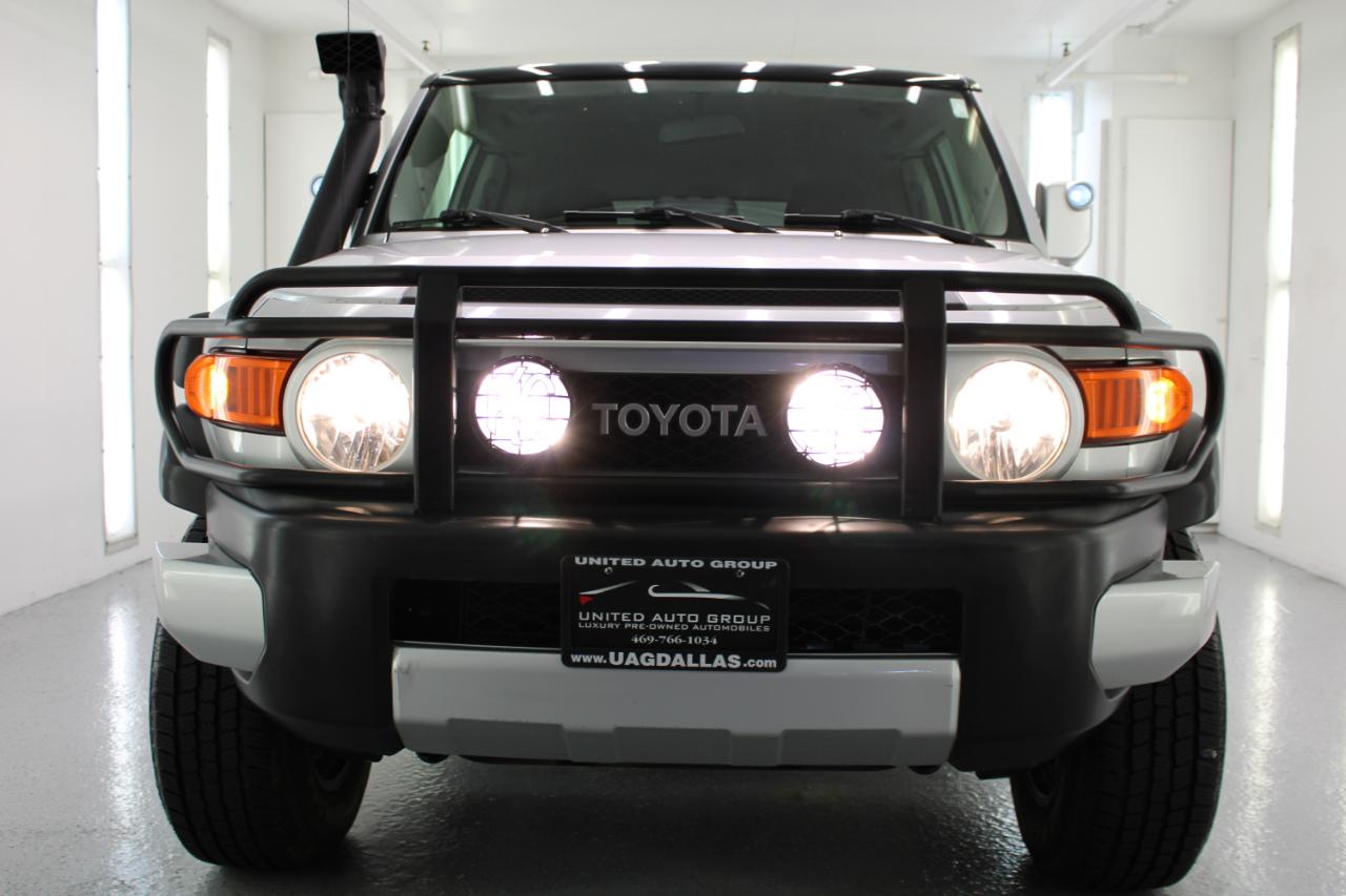 Toyota FJ Cruiser RWD 4dr Auto (Natl) 2008