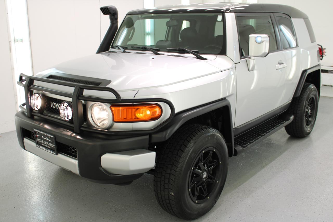 Toyota FJ Cruiser RWD 4dr Auto (Natl) 2008