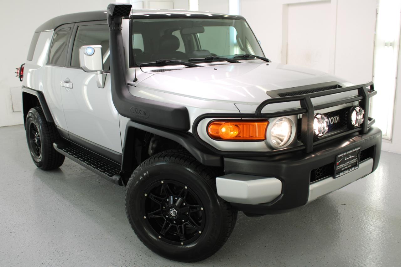 Toyota FJ Cruiser RWD 4dr Auto (Natl) 2008