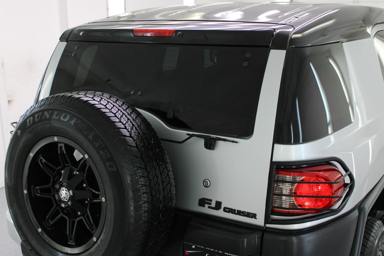 Toyota FJ Cruiser RWD 4dr Auto (Natl) 2008