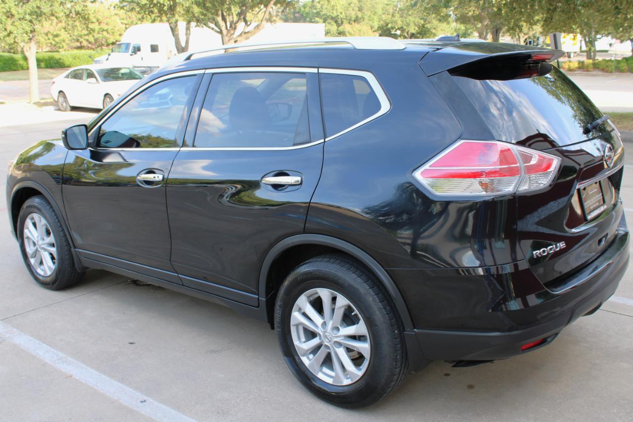 Nissan Rogue FWD 4dr SV 2016