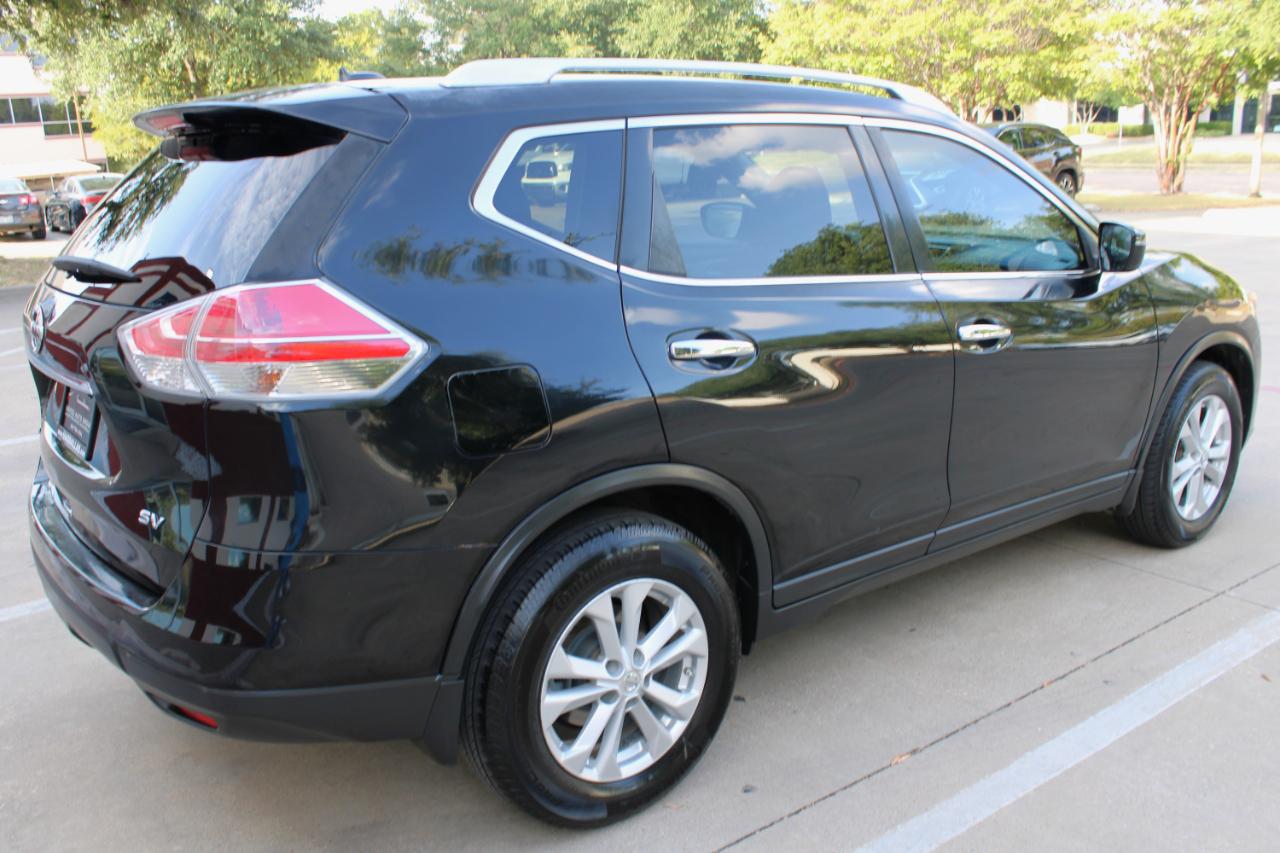 Nissan Rogue FWD 4dr SV 2016