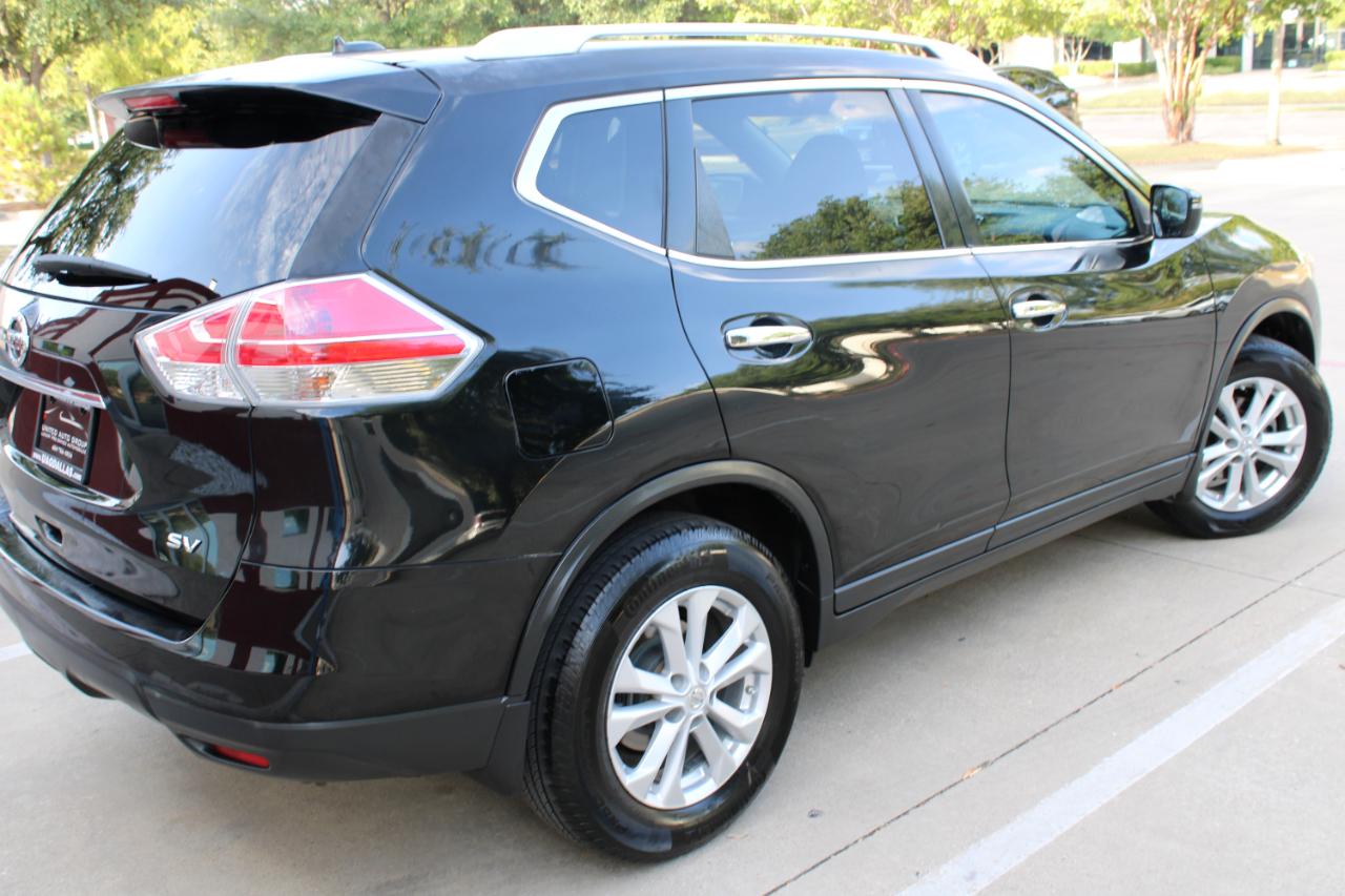 Nissan Rogue FWD 4dr SV 2016