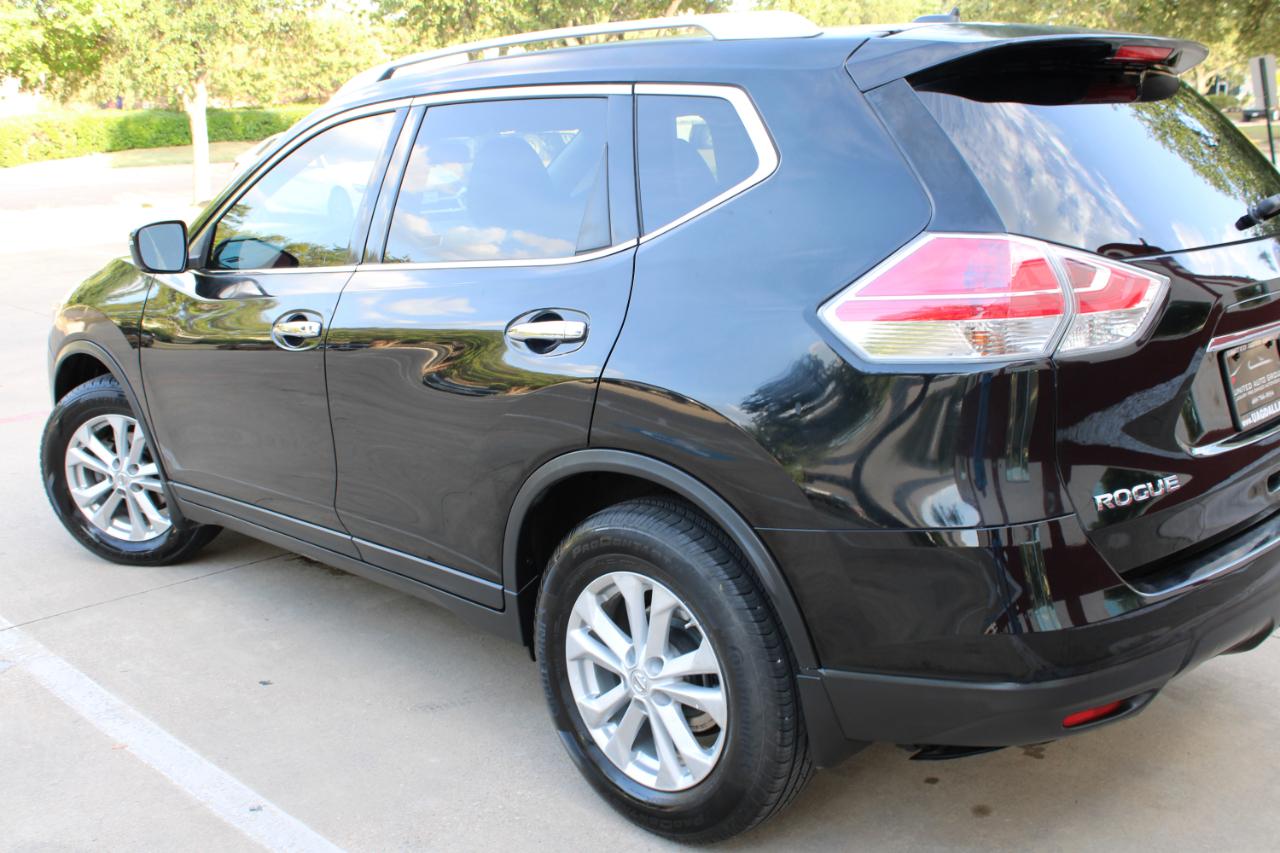 Nissan Rogue FWD 4dr SV 2016