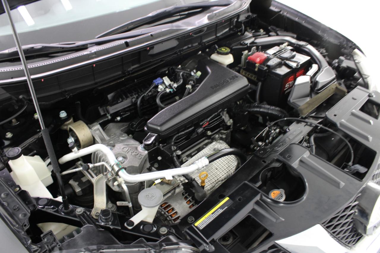 Nissan Rogue FWD 4dr SV 2016