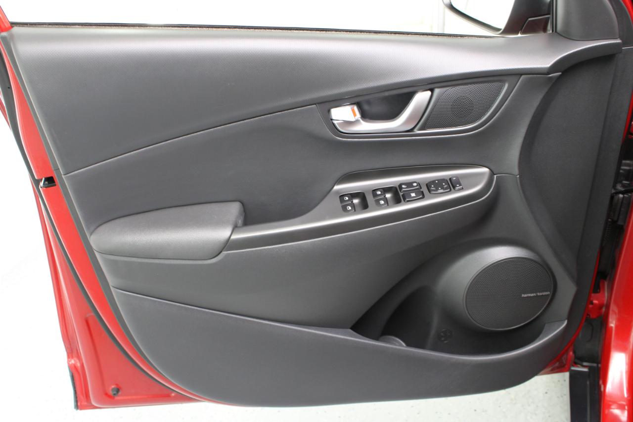 Hyundai Kona Limited DCT AWD 2023