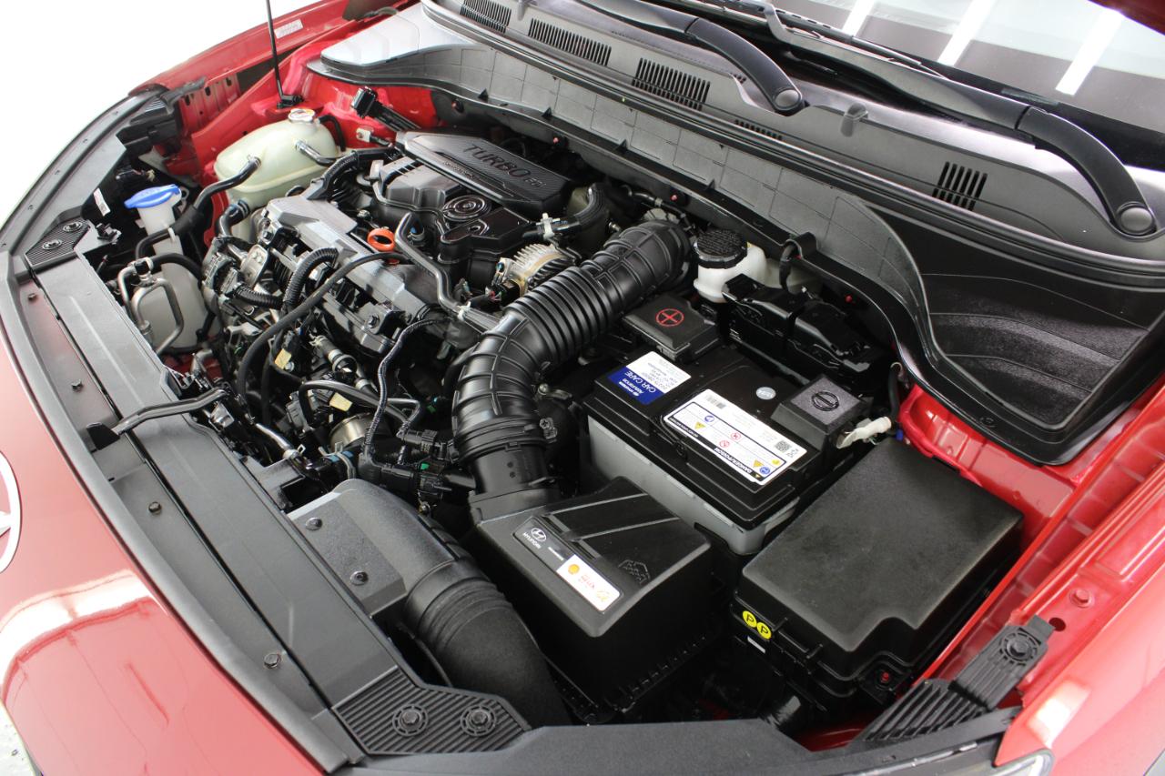 Hyundai Kona Limited DCT AWD 2023