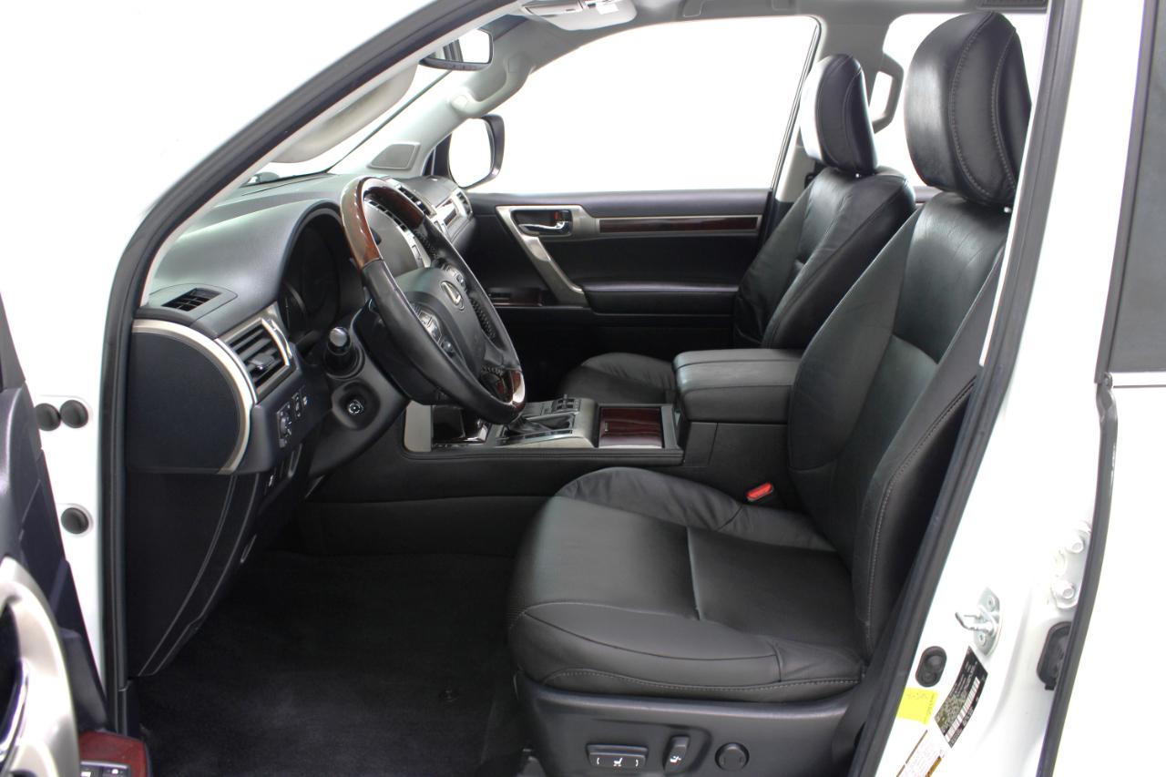 Lexus GX 460 4WD 4dr Premium 2017