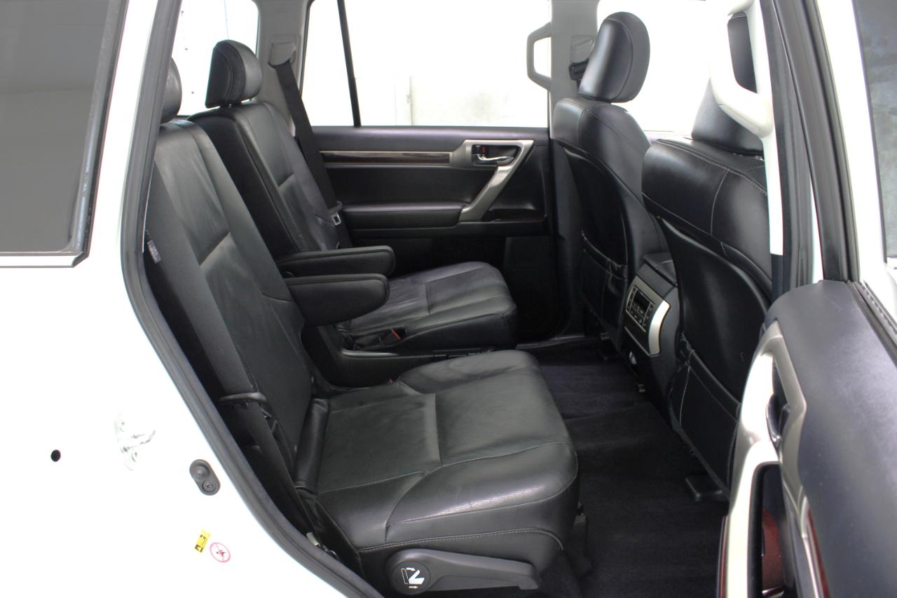 Lexus GX 460 4WD 4dr Premium 2017