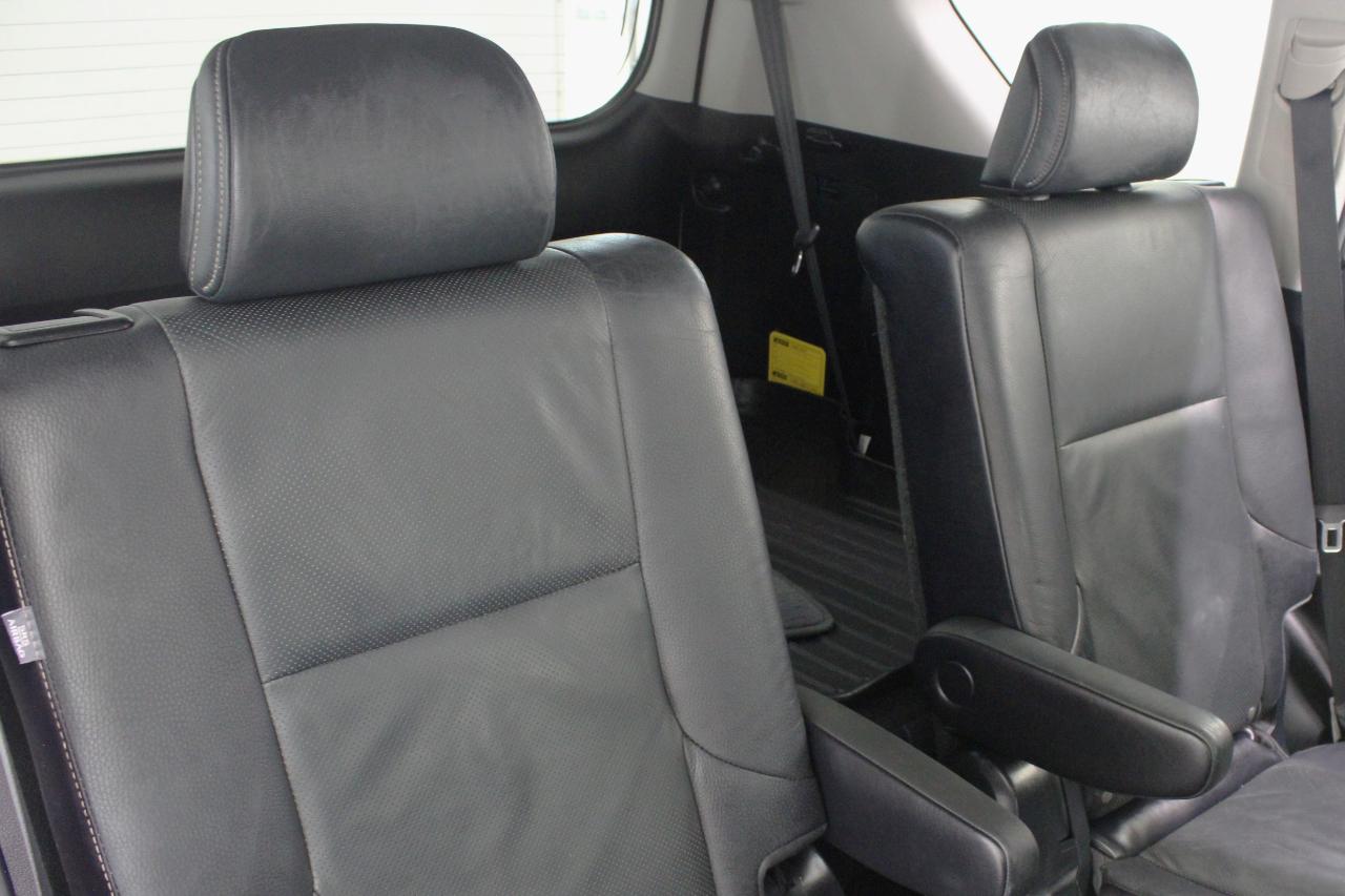 Lexus GX 460 4WD 4dr Premium 2017