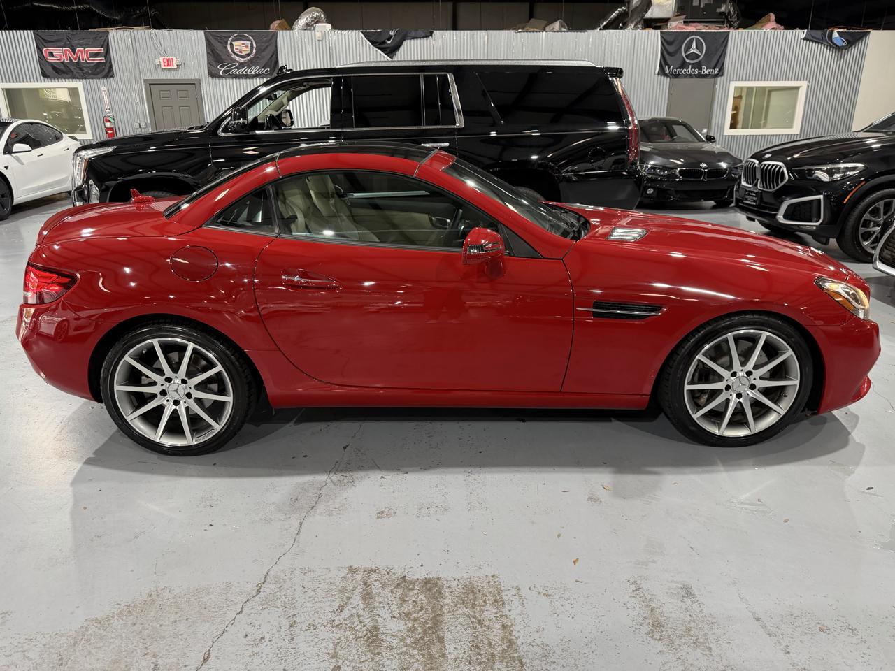 Mercedes-Benz SLC SLC 300 Roadster 2017
