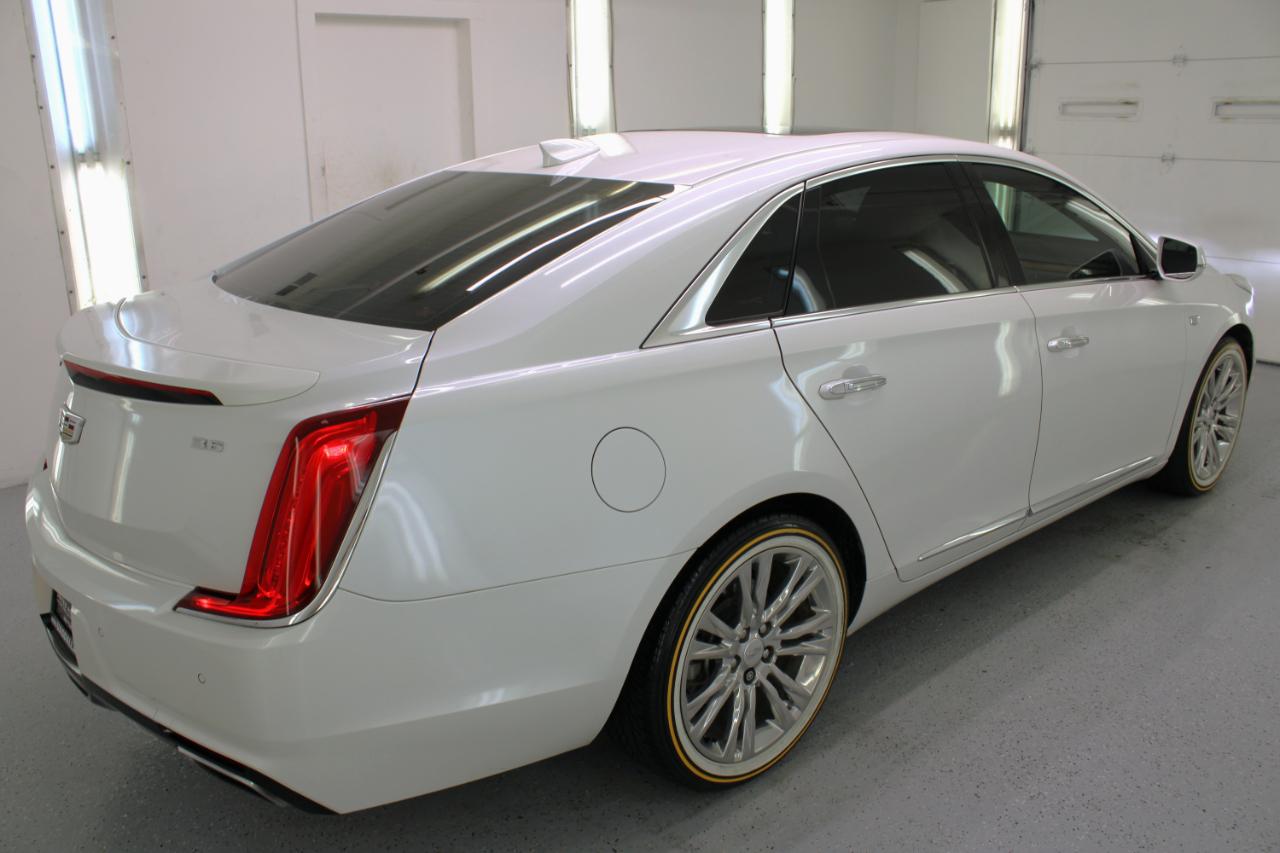 Cadillac XTS 4dr Sdn Luxury FWD 2018