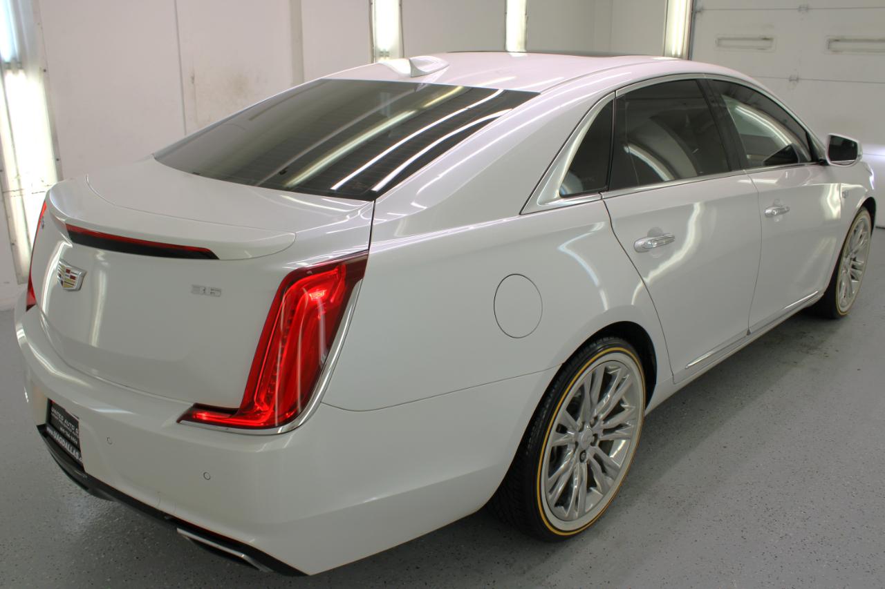 Cadillac XTS 4dr Sdn Luxury FWD 2018