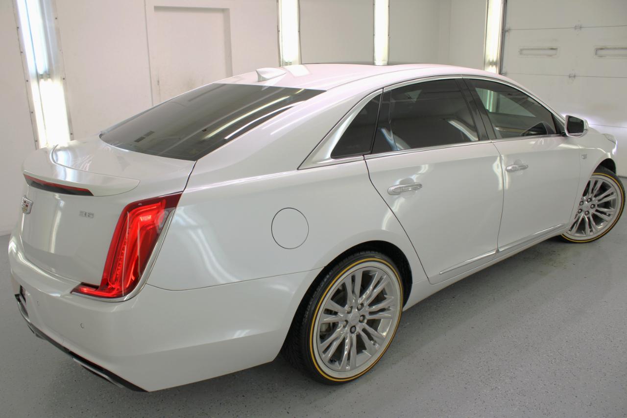 Cadillac XTS 4dr Sdn Luxury FWD 2018