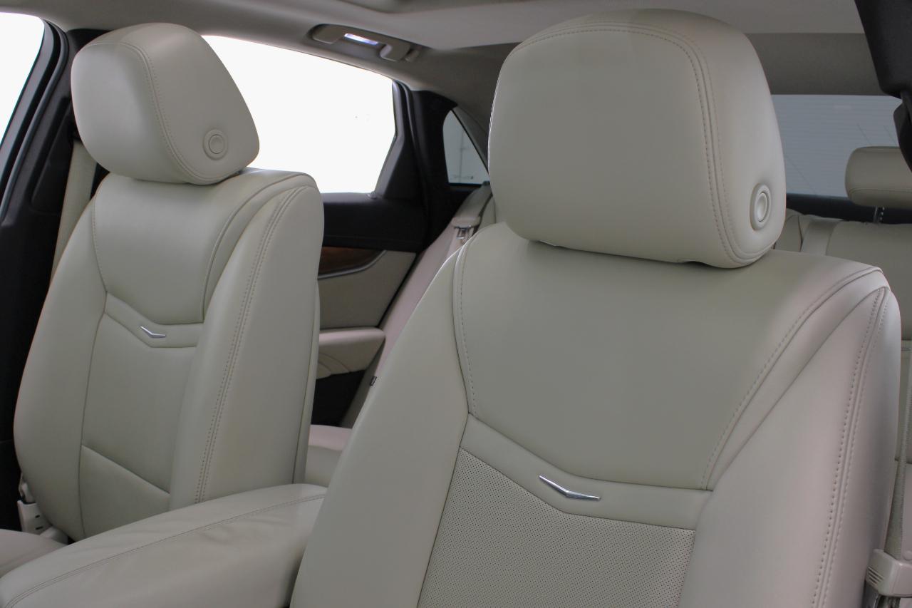Cadillac XTS 4dr Sdn Luxury FWD 2018