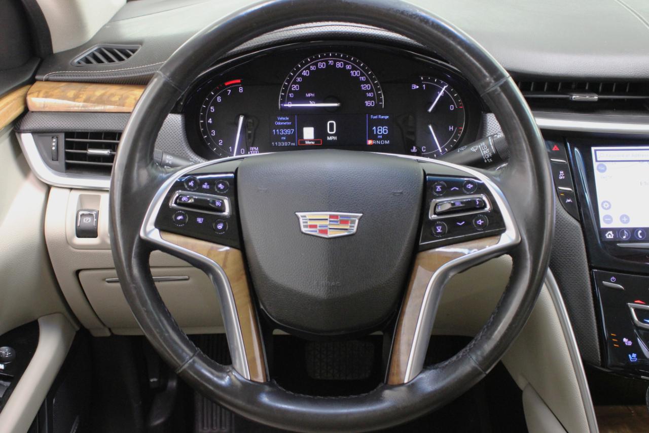 Cadillac XTS 4dr Sdn Luxury FWD 2018