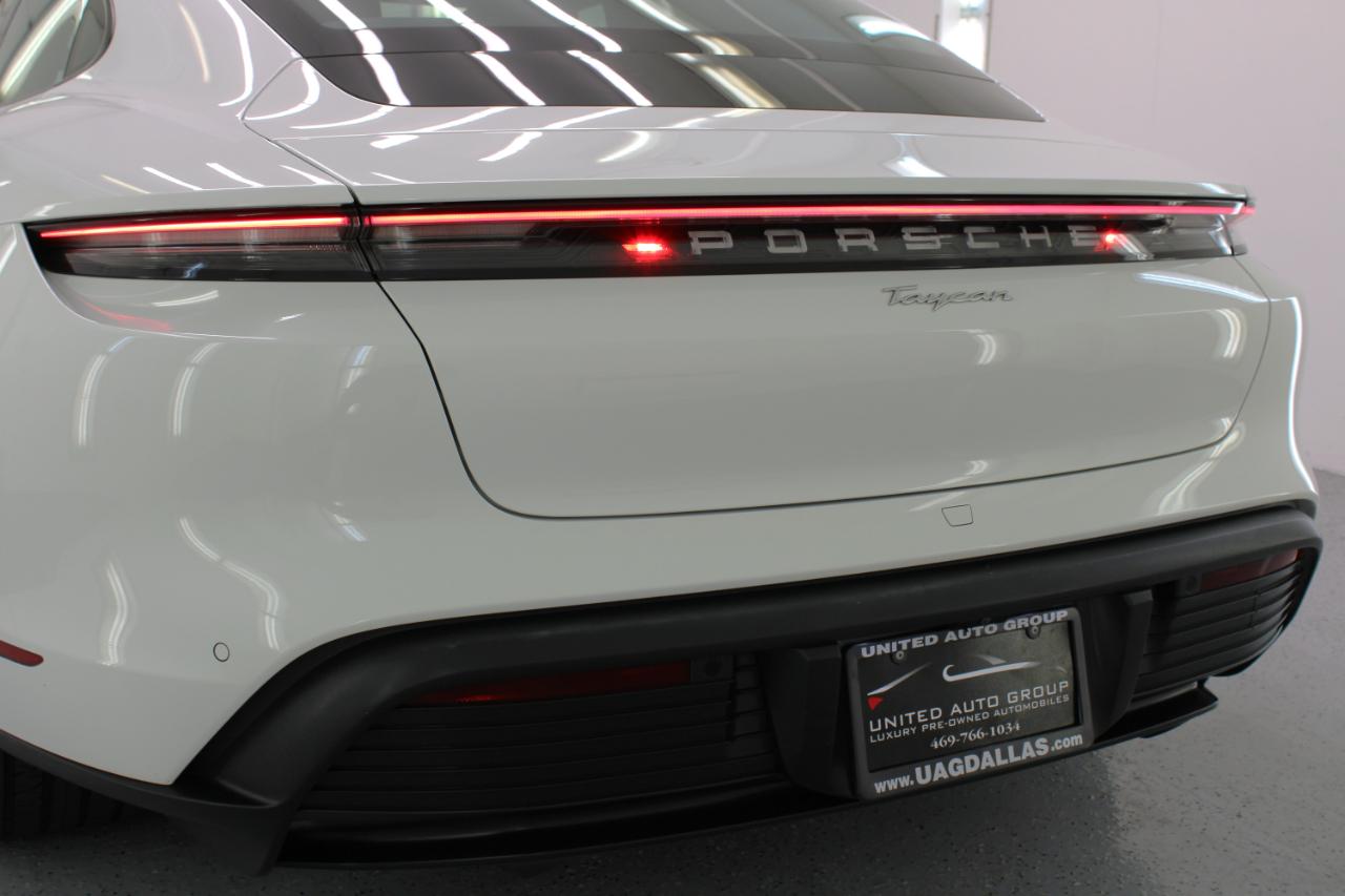 Porsche Taycan RWD 2022