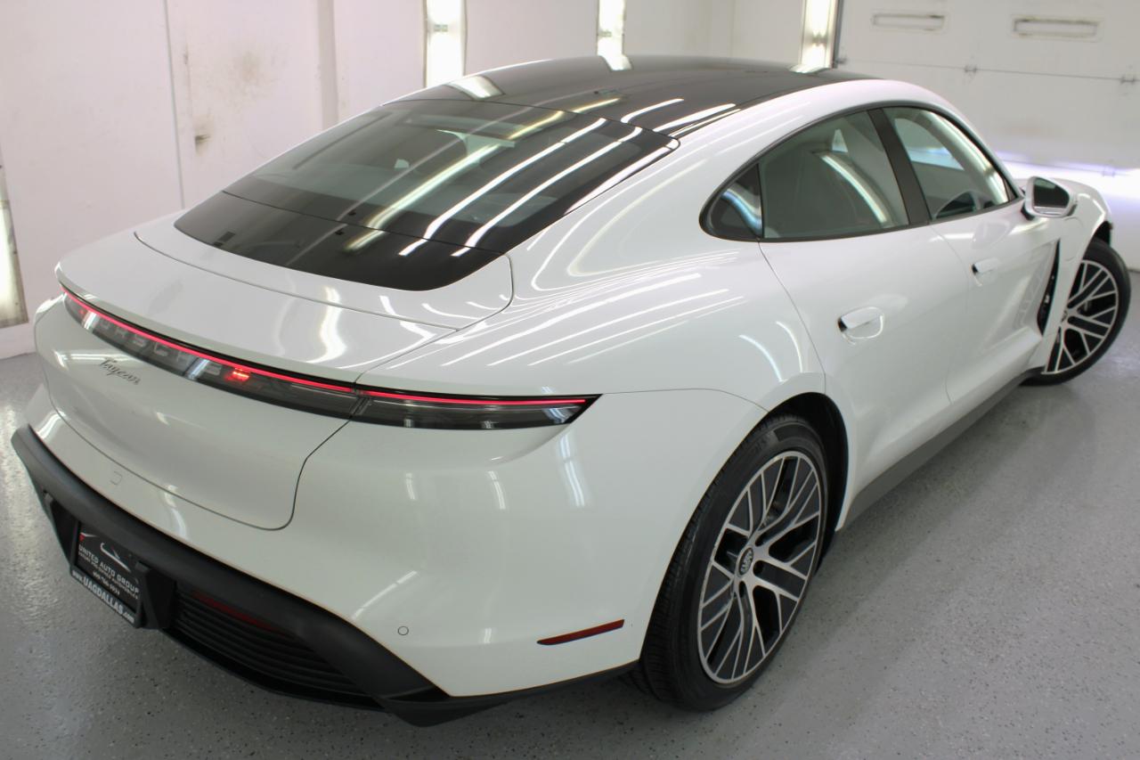 Porsche Taycan RWD 2022