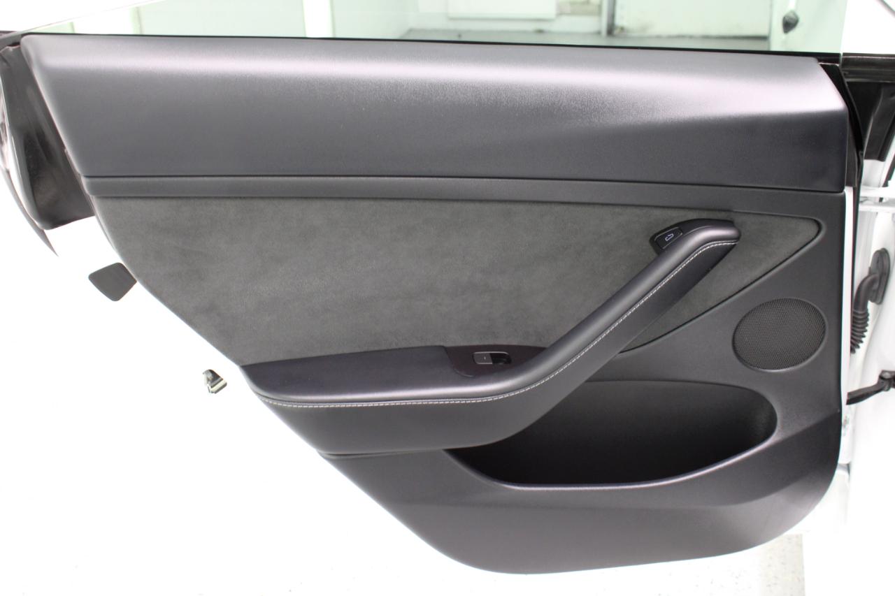 Tesla Model 3 RWD 2023