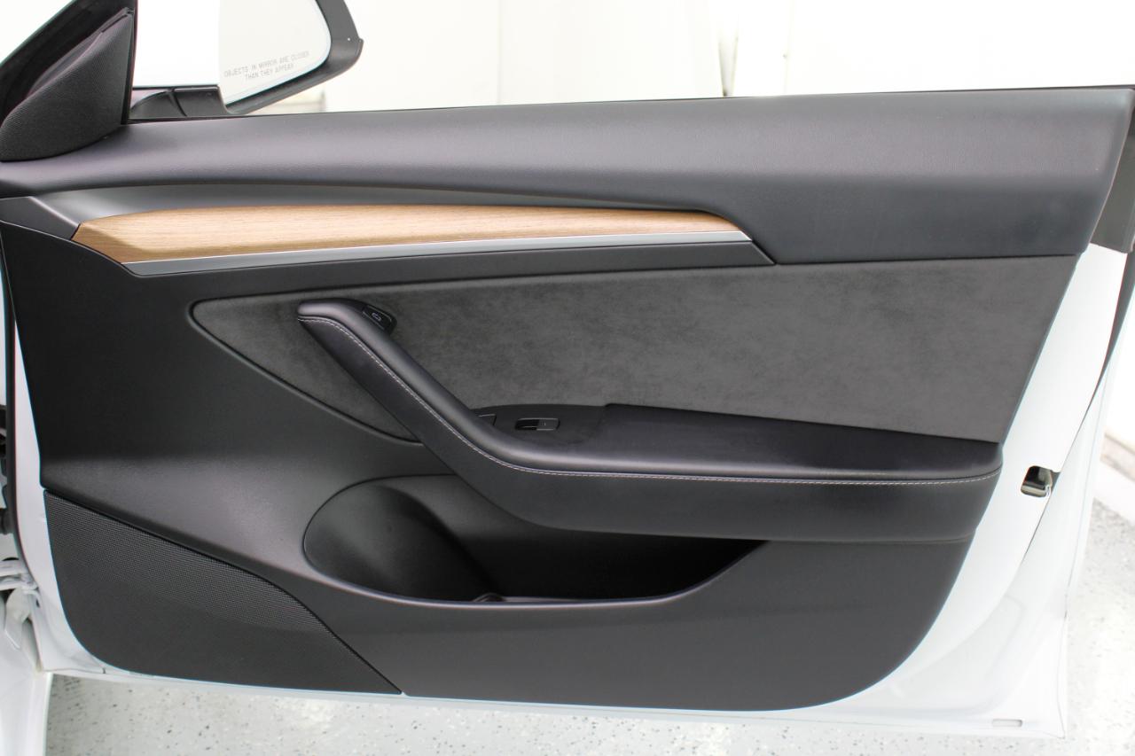 Tesla Model 3 RWD 2023