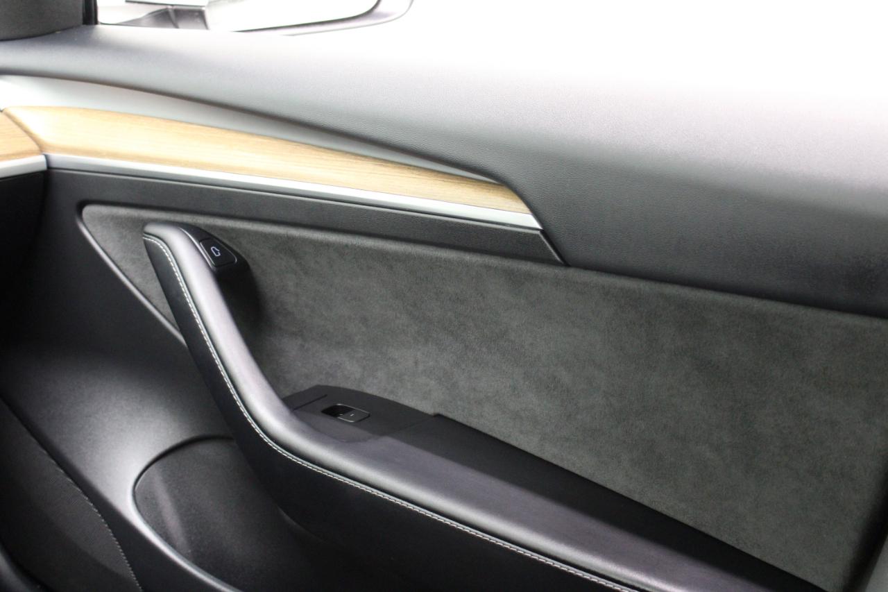 Tesla Model 3 RWD 2023
