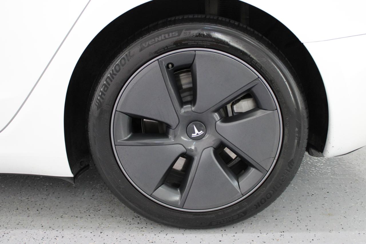 Tesla Model 3 RWD 2023