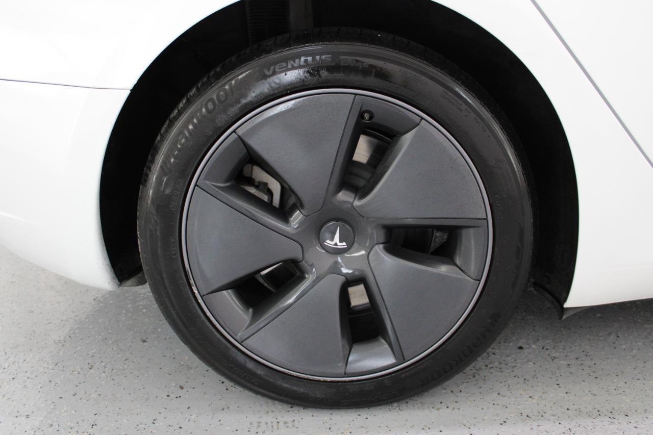 Tesla Model 3 RWD 2023