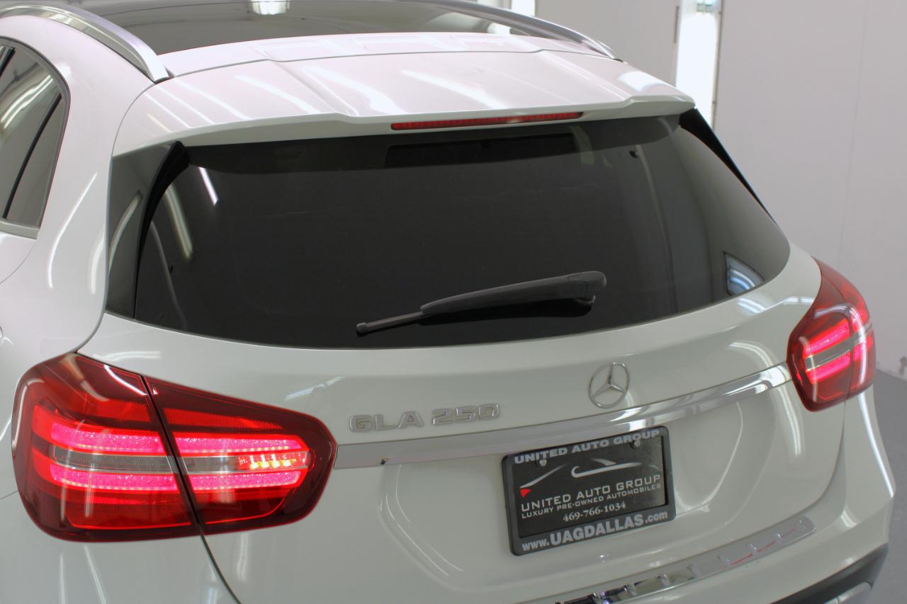 Mercedes-Benz GLA GLA 250 SUV 2020