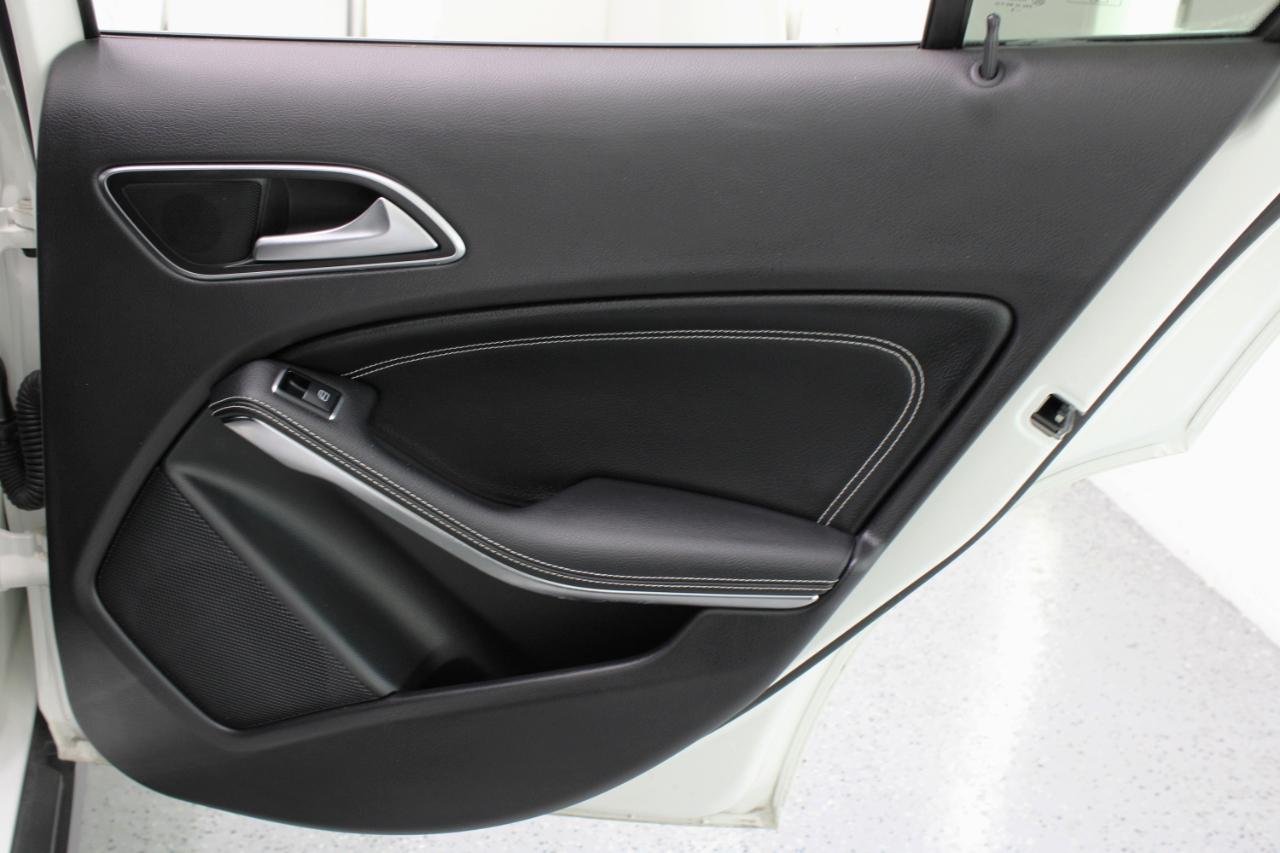 Mercedes-Benz GLA GLA 250 SUV 2020