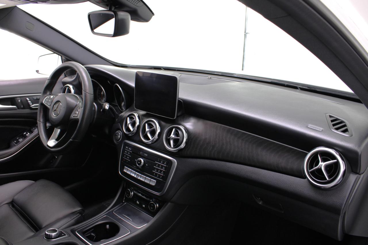Mercedes-Benz GLA GLA 250 SUV 2020