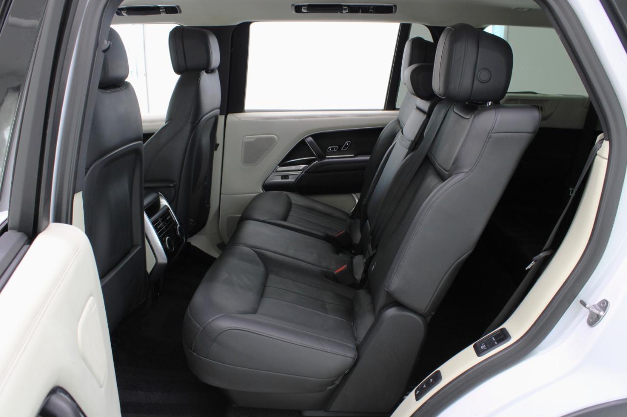 Land Rover Range Rover P530 SE LWB 7 Seat 2022