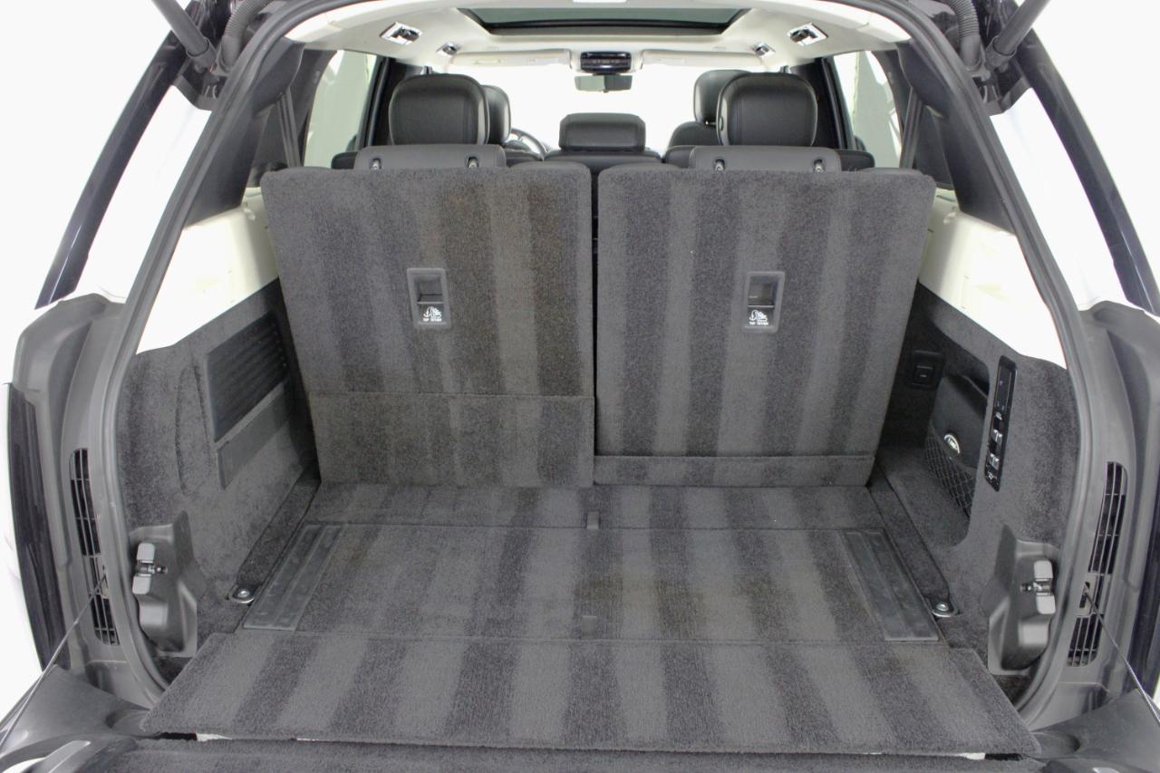 Land Rover Range Rover P530 SE LWB 7 Seat 2022