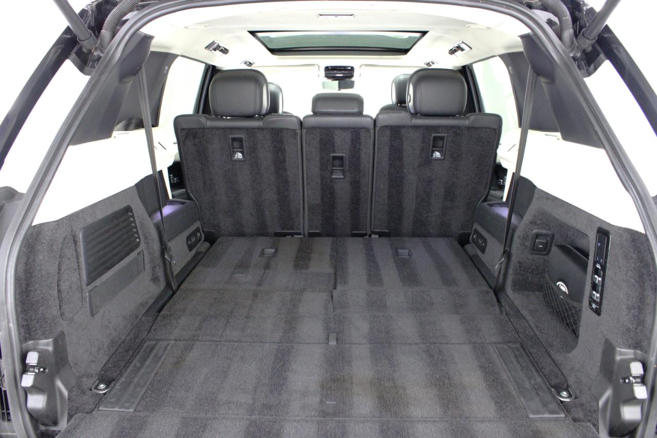 Land Rover Range Rover P530 SE LWB 7 Seat 2022