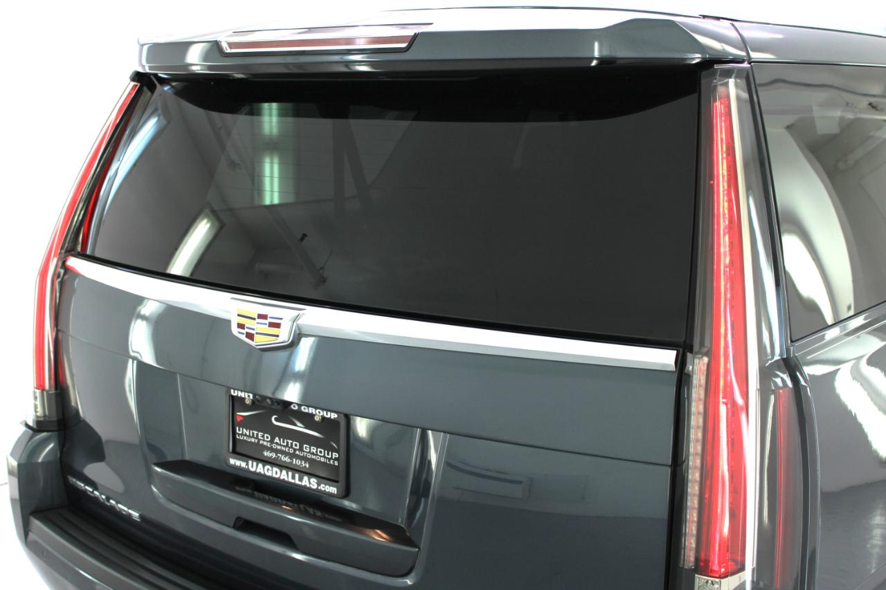 Cadillac Escalade ESV 4WD 4dr Premium Luxury 2019