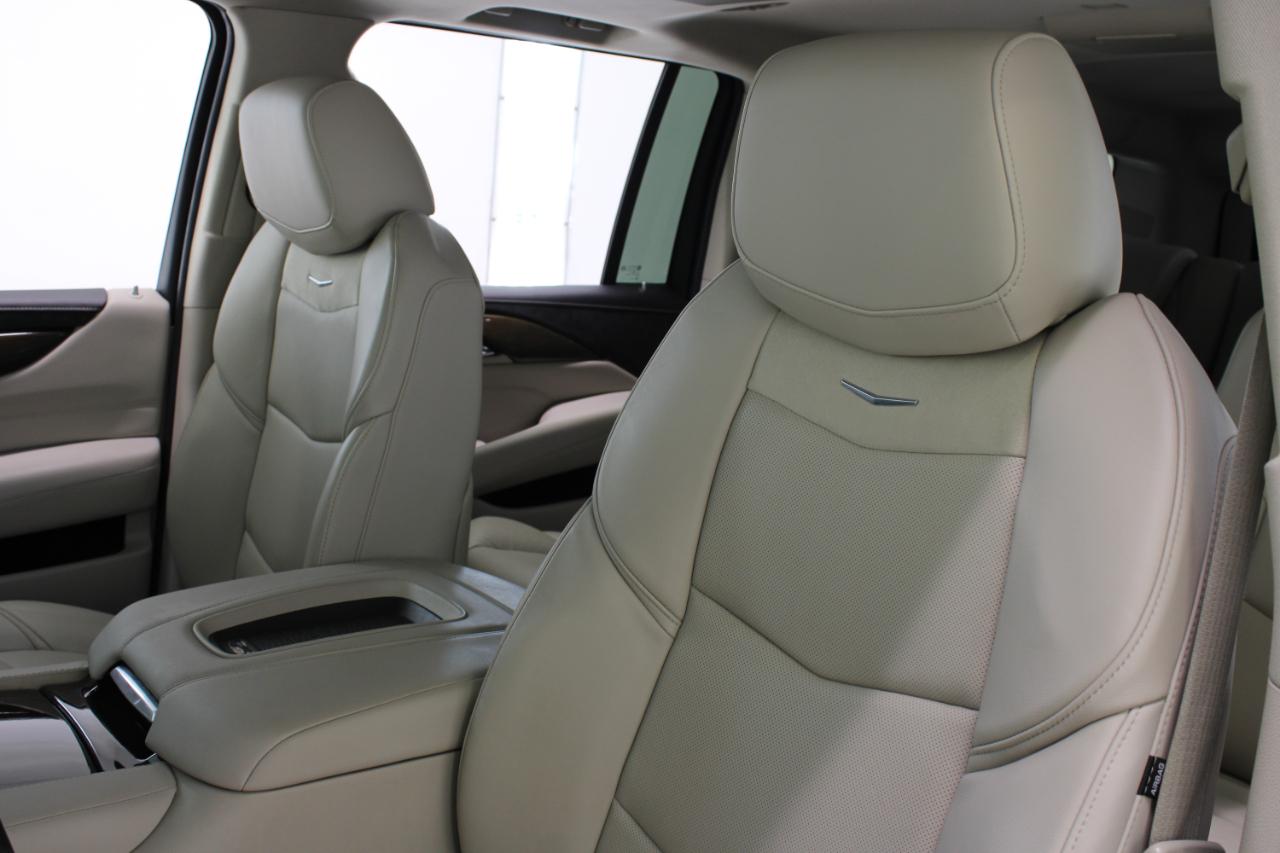 Cadillac Escalade ESV 4WD 4dr Premium Luxury 2019