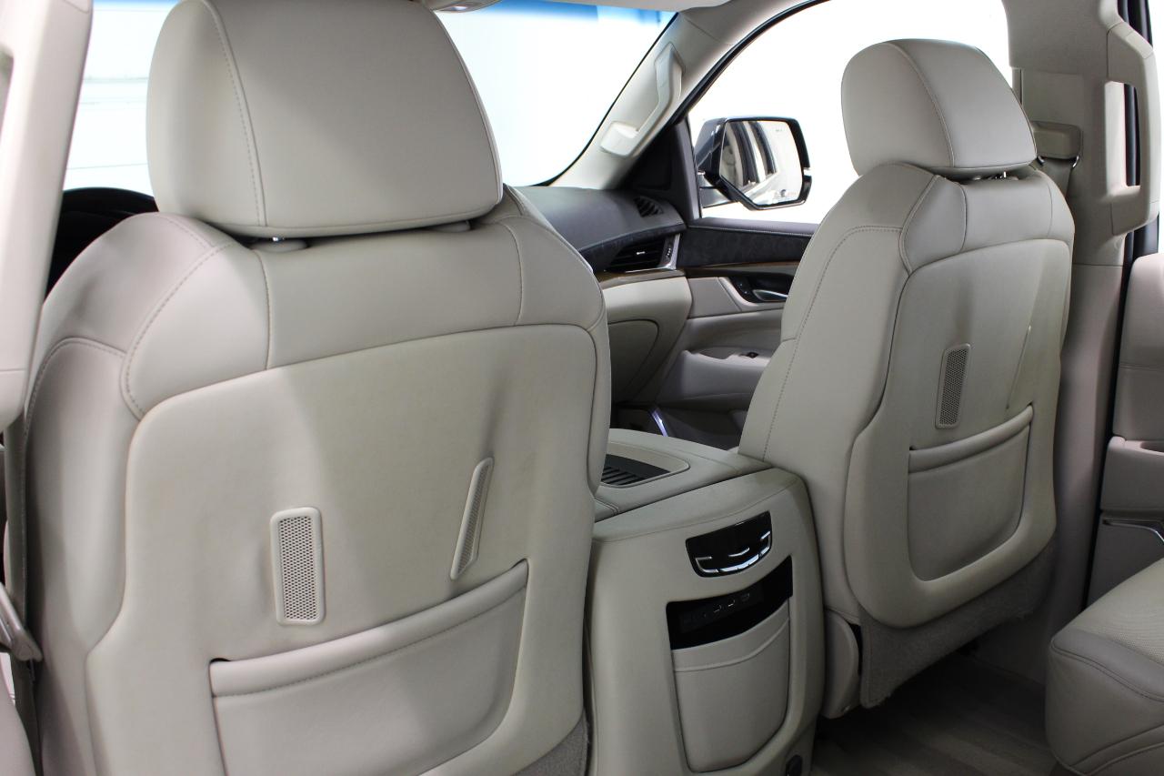 Cadillac Escalade ESV 4WD 4dr Premium Luxury 2019
