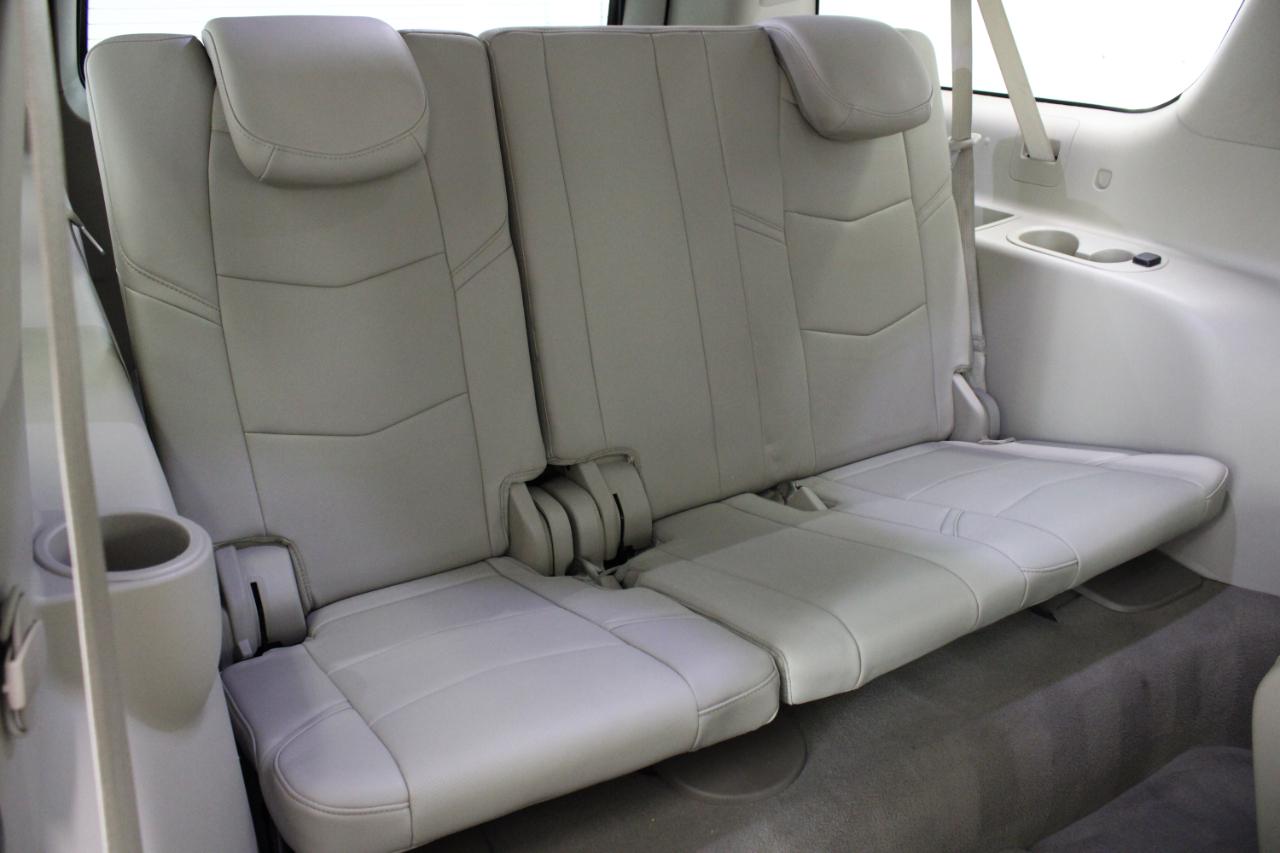 Cadillac Escalade ESV 4WD 4dr Premium Luxury 2019