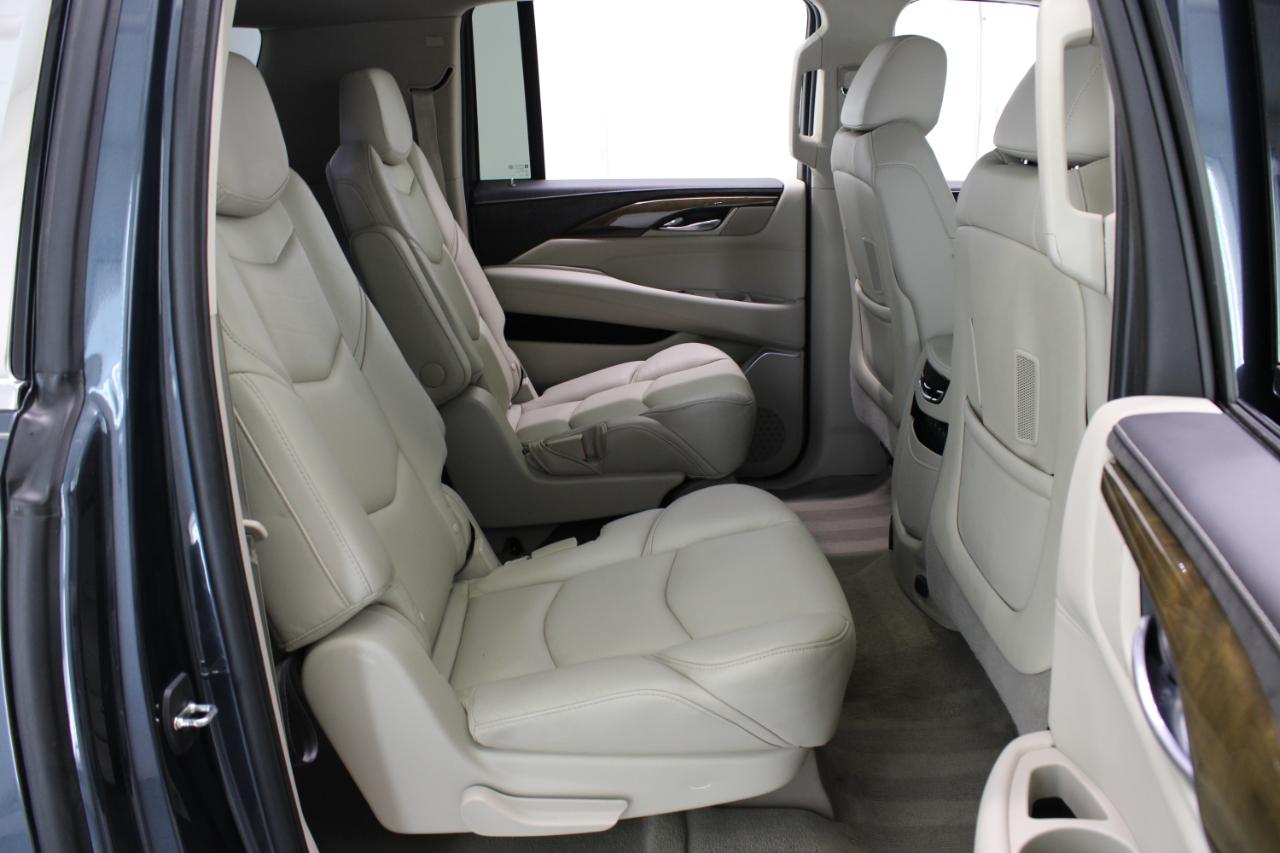 Cadillac Escalade ESV 4WD 4dr Premium Luxury 2019