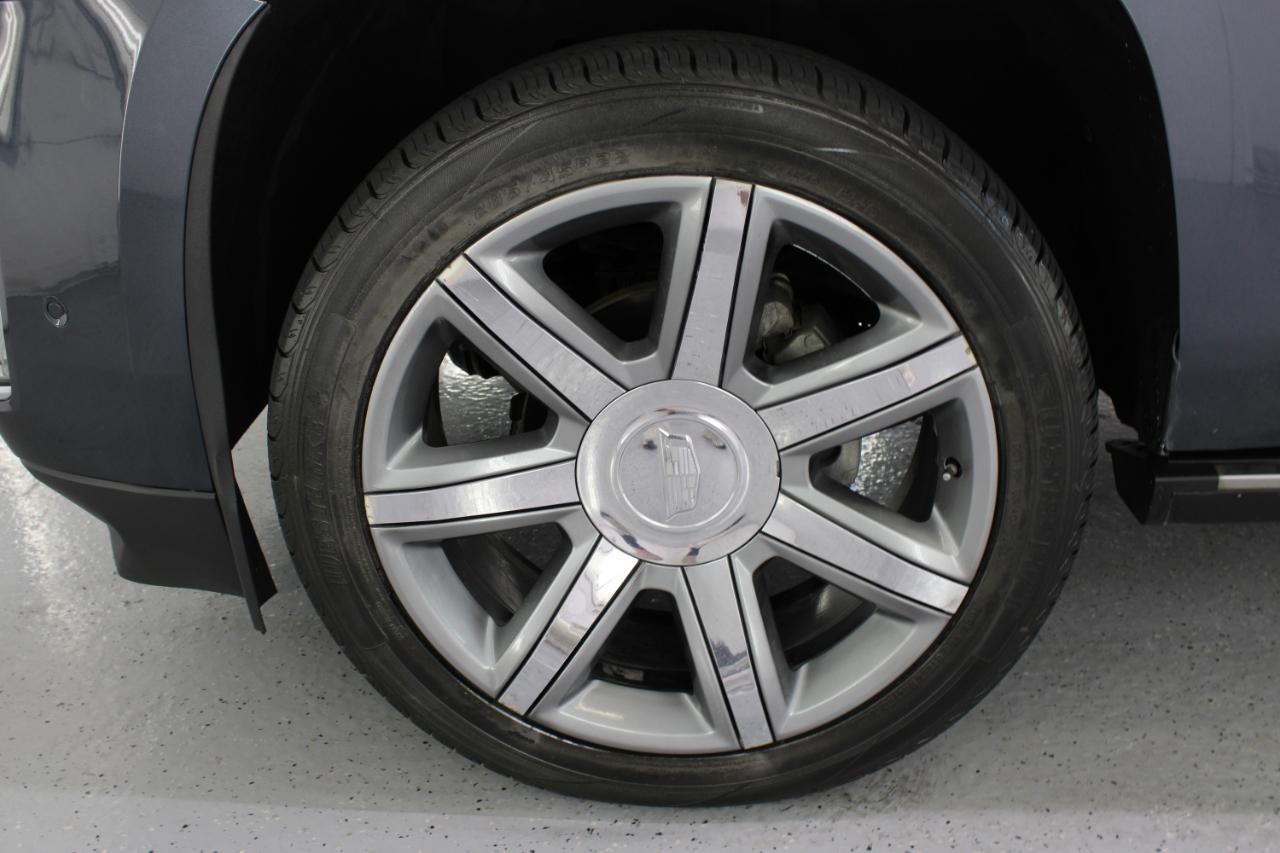 Cadillac Escalade ESV 4WD 4dr Premium Luxury 2019